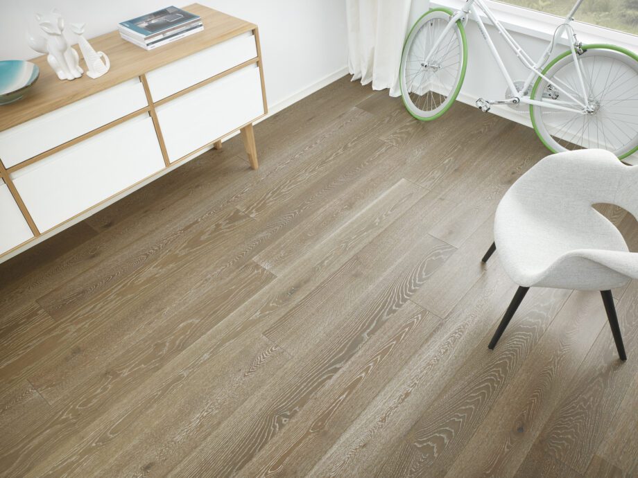 Parquet Oak, Grande Tartufo, 1-strip, beveled, brushed, stained, matt lacquer