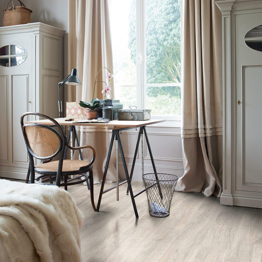 Laminate Quick-Step Classic RECLAIMED WHITE PATINA OAK