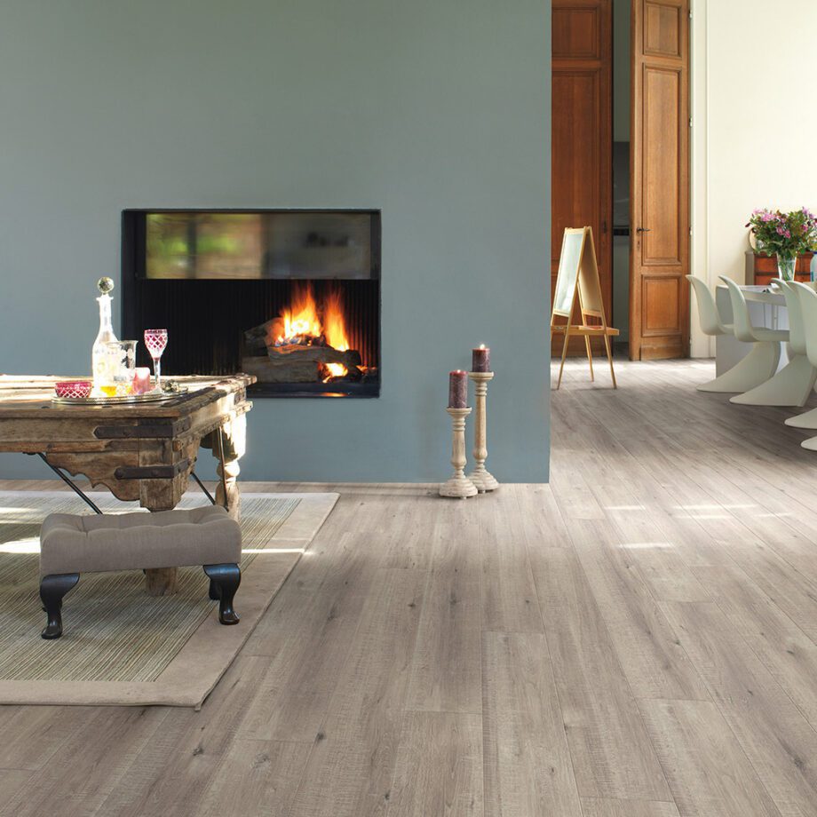 Laminate Quick-Step IMPRESSIVE ULTRA SAW CUT OAK GREY