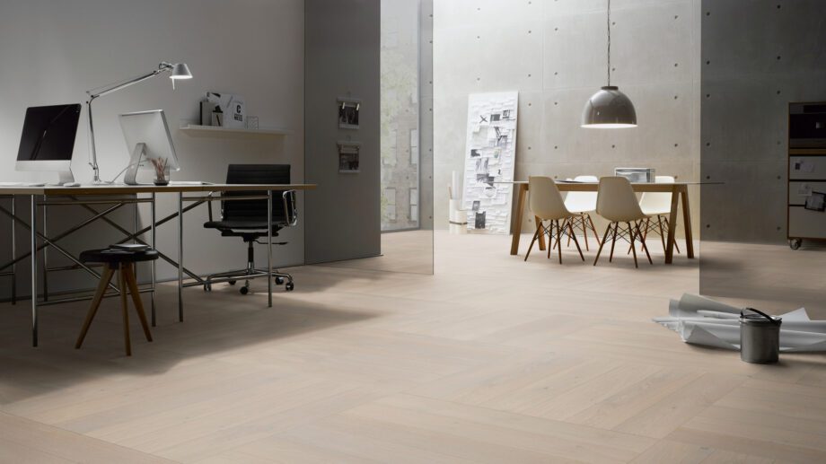 Parquet Oak, ter Hürne, Oak light grey, brushed, beveled, extra matt lacquered