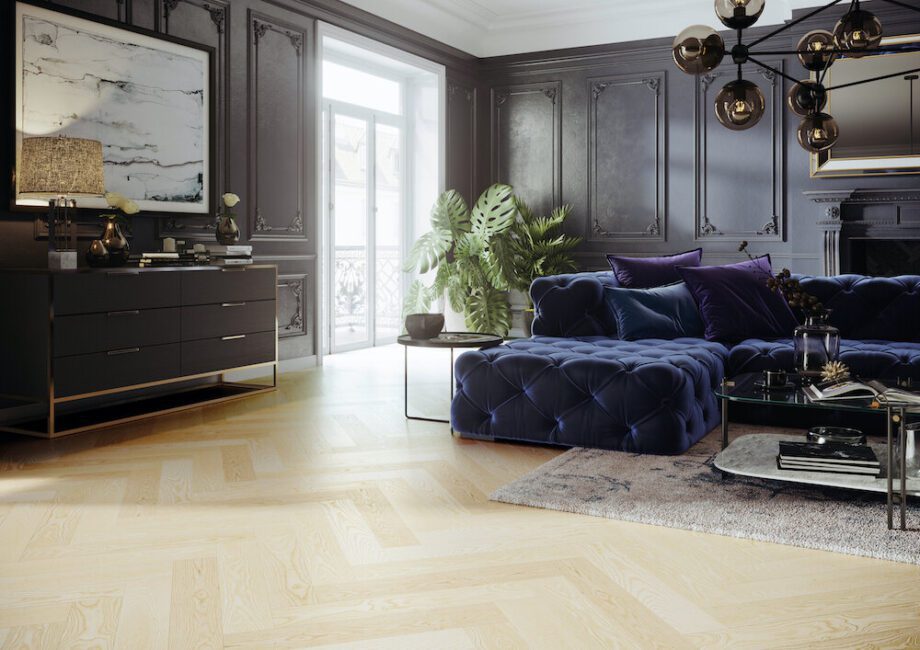 Parquet Ash, Moonlight, 1-strip, beveled, matte lacquer, herringbone, click