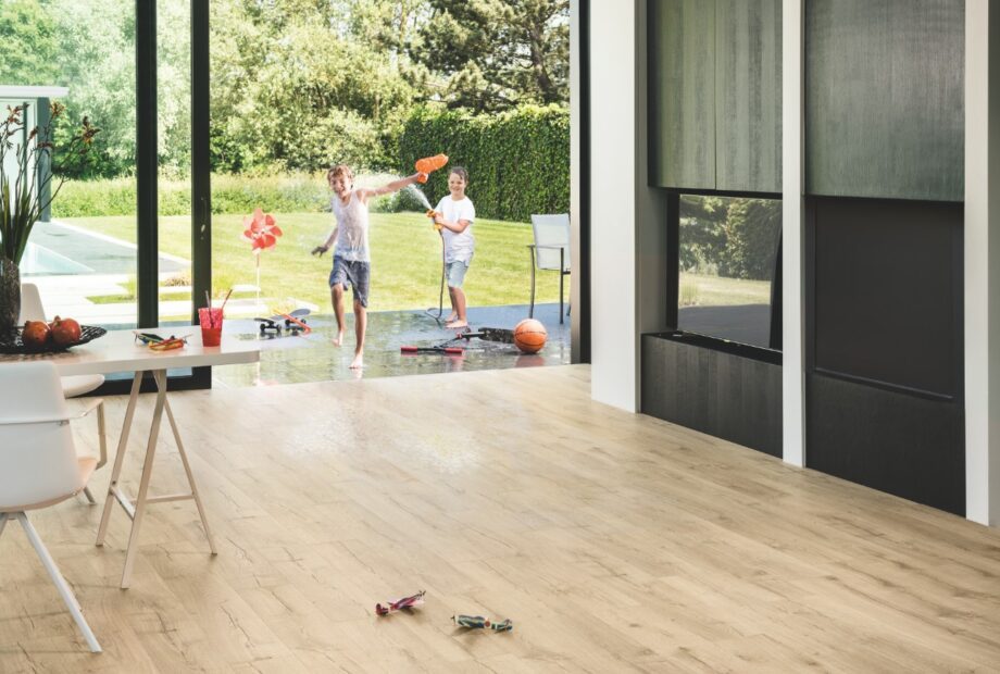 Laminate Quick-Step IMPRESSIVE ULTRA Classic oak beige