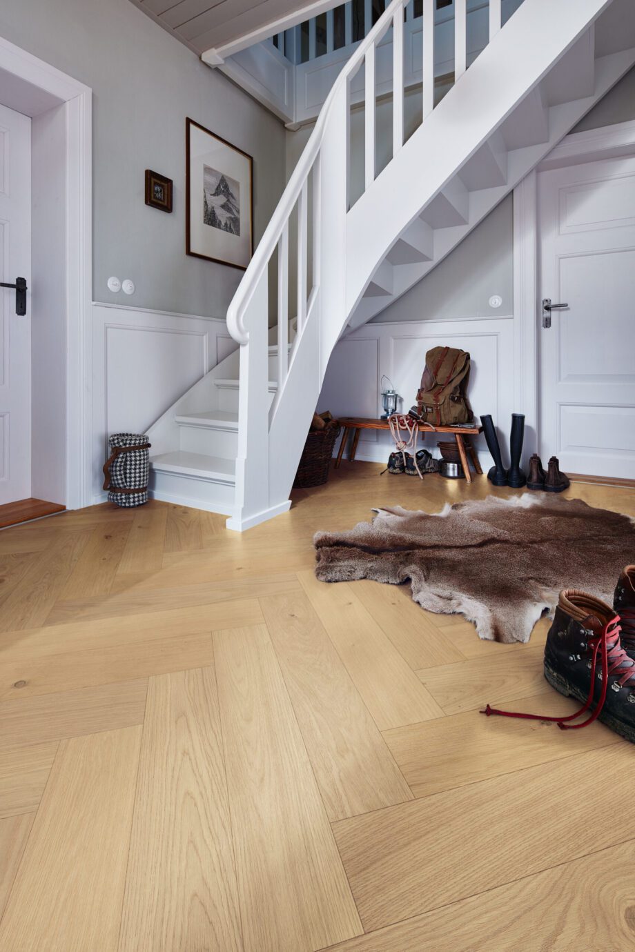 Herringbone parquet Meister Lindura Classic Alabaster Oak, brushed, ultra matt lacquered