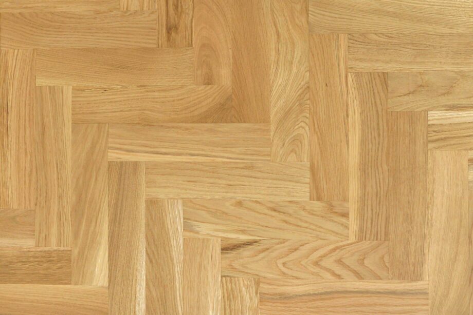 Strip parquet / herringbone parquet oak rustic unfinished