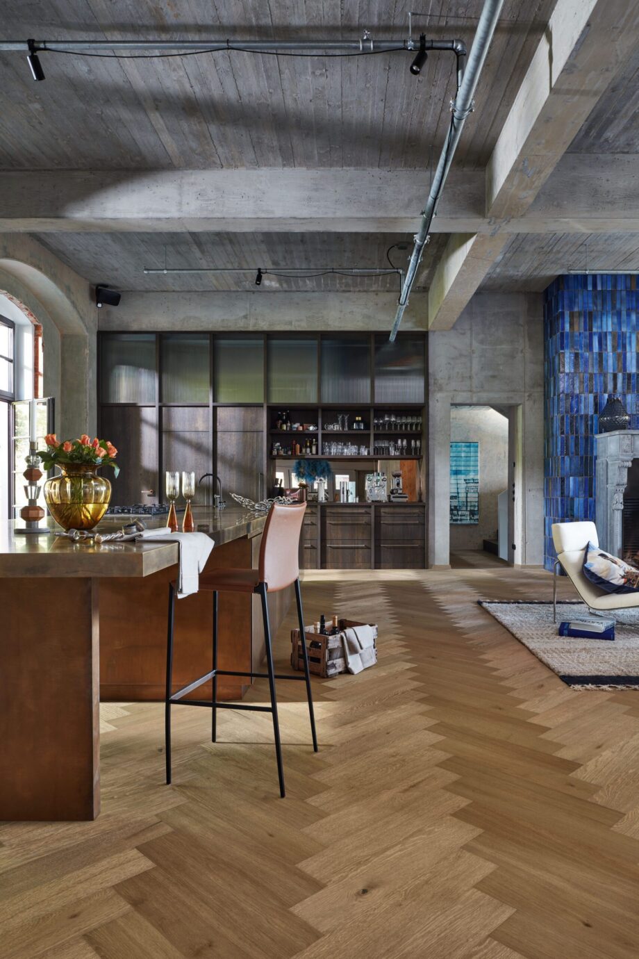 Herringbone parquet Meister Lindura Classic Greige Oak, brushed, ultra matt lacquered – 2