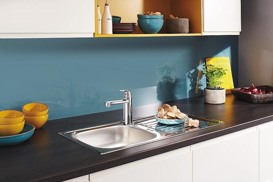 Single lever kitchen mixer Grohe Eurosmart Cosmopolitan, chrome – view 2 Single lever kitchen mixer Grohe Eurosmart Cosmopolitan, chrome – 2