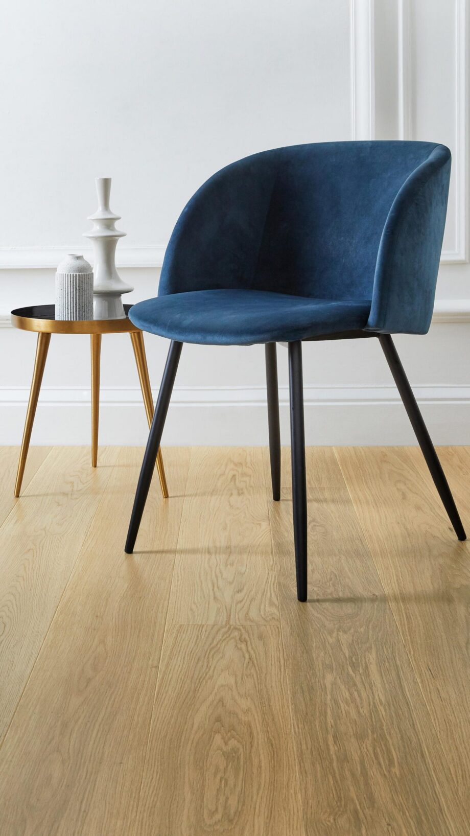 Parquet Tarkett, Shade, Oak Essence Plank XT, 1-strip, 2 sides bevelled, brushed, stained, Proteco Natura mat lacquer – 3