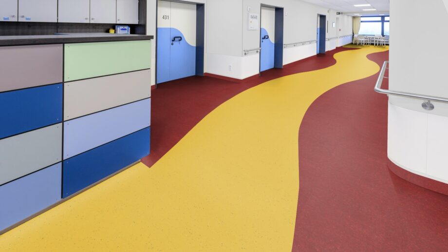 Linoleum floor Gerflor Marmorette 0018 Lobster Red