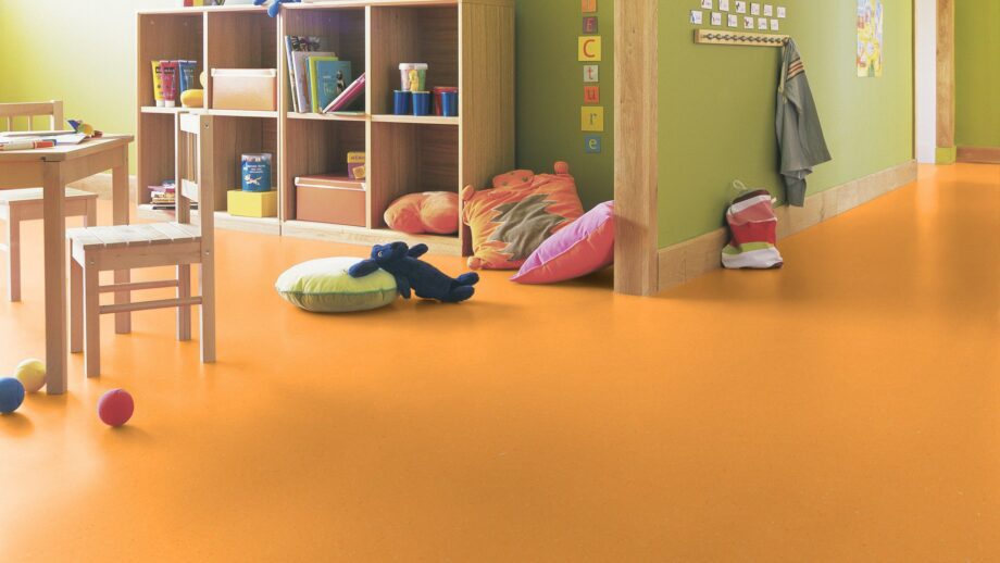 Linoleum floor Gerflor Colorette 0171 Sunrise Orange – view 4 Linoleum floor Gerflor Colorette 0171 Sunrise Orange – 4