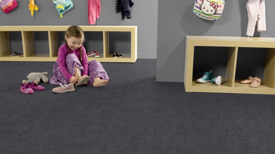 Linoleum floor Gerflor Marmorette 0059 Plumb Grey – 4
