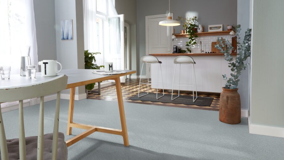 Carpet flooring from cashmere goat wool Tretford Interland 640 Ice