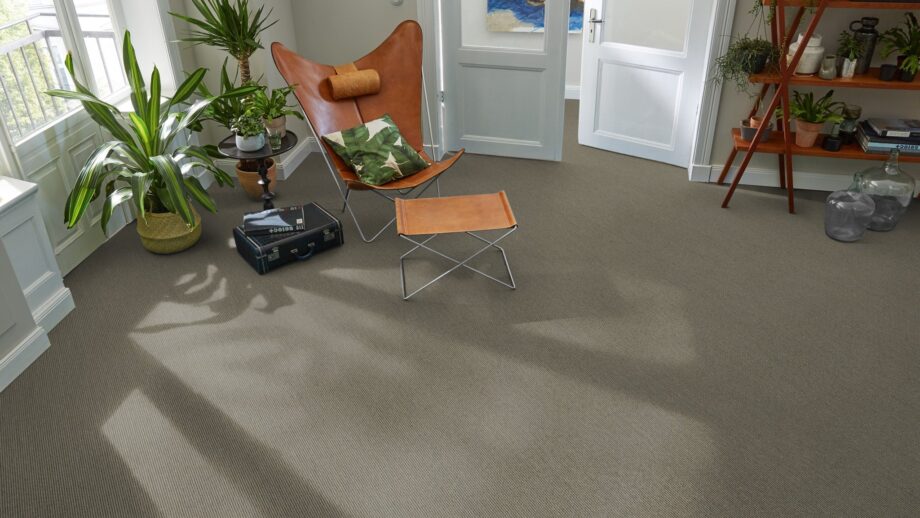 Carpet flooring from cashmere goat wool Tretford Interland 642 Thyme