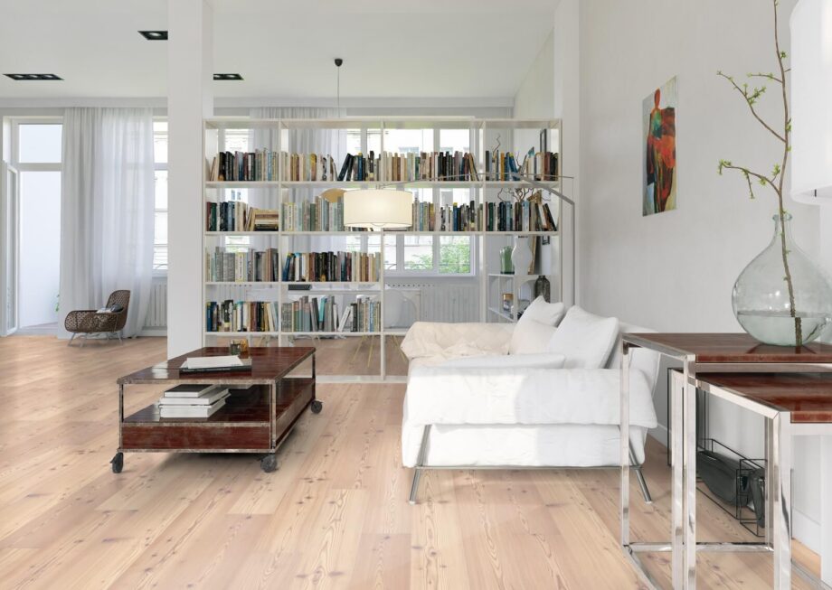 Parquet floors Siberian Larch Rustical 1-strip beveled brushed white oiled