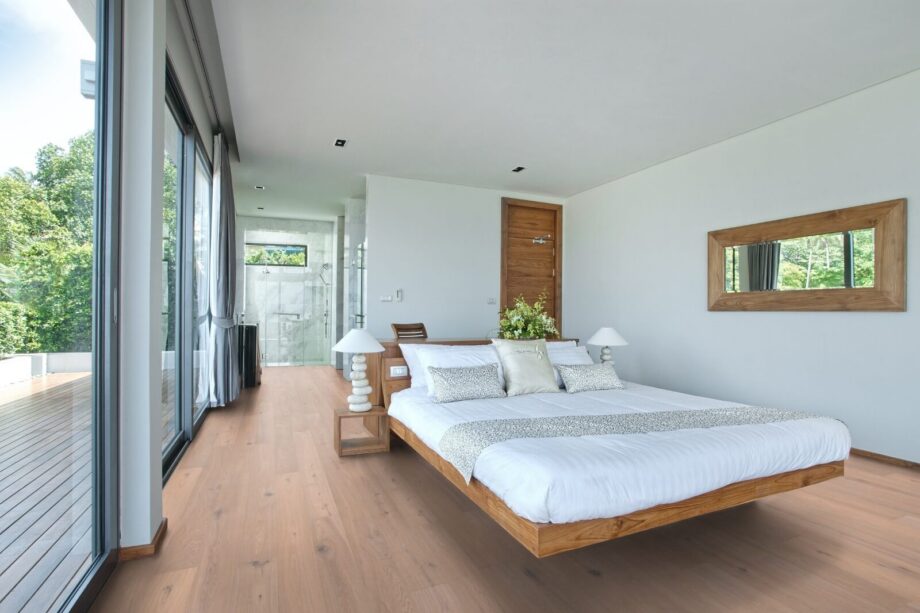 Parquet Oak Rustical 1-strip beveled brushed white oiled 148mm – 7