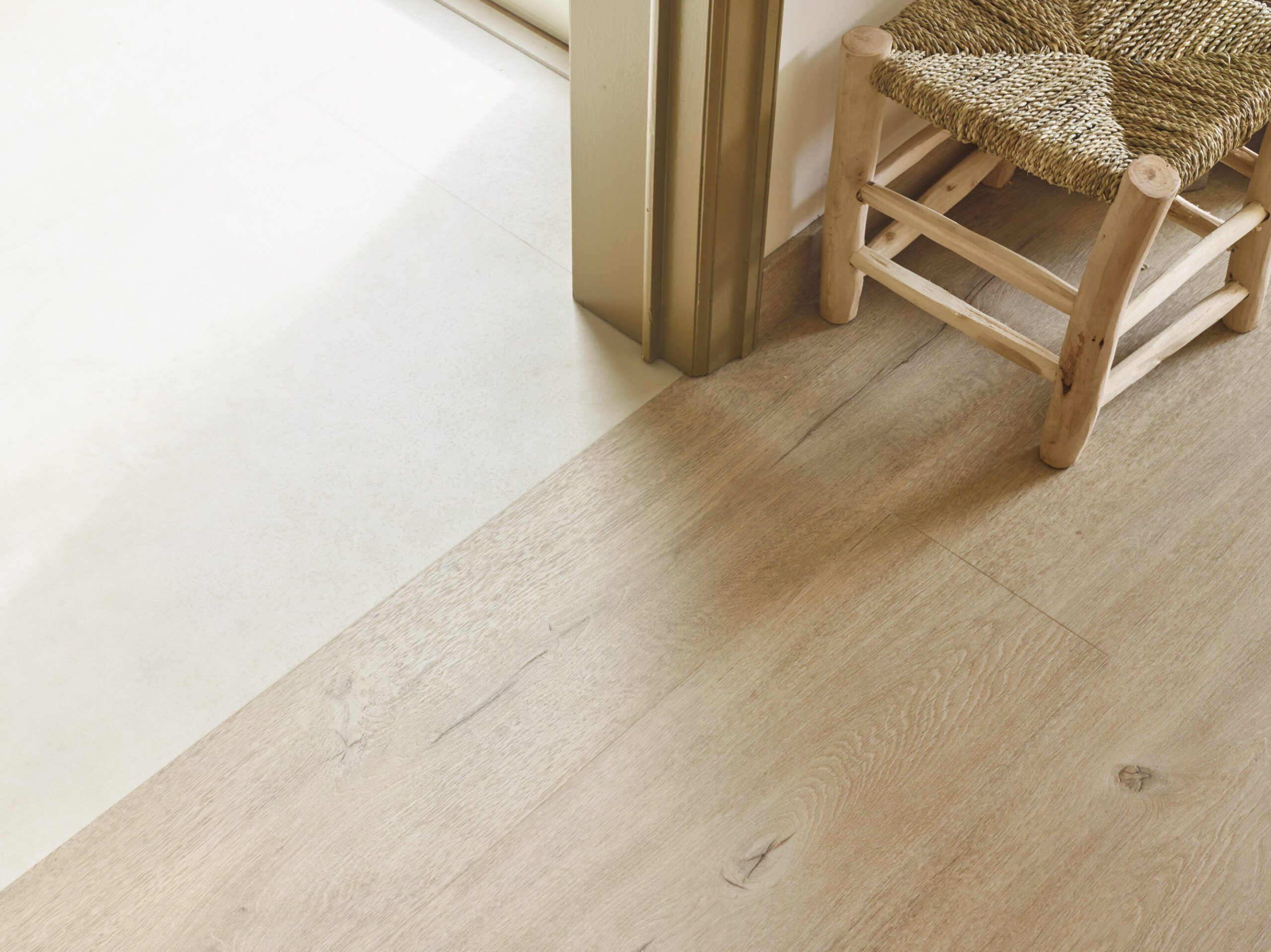 Tugevdatud südamikuga LVT vinüülparkett Floorify XL Plank Skyfall F094