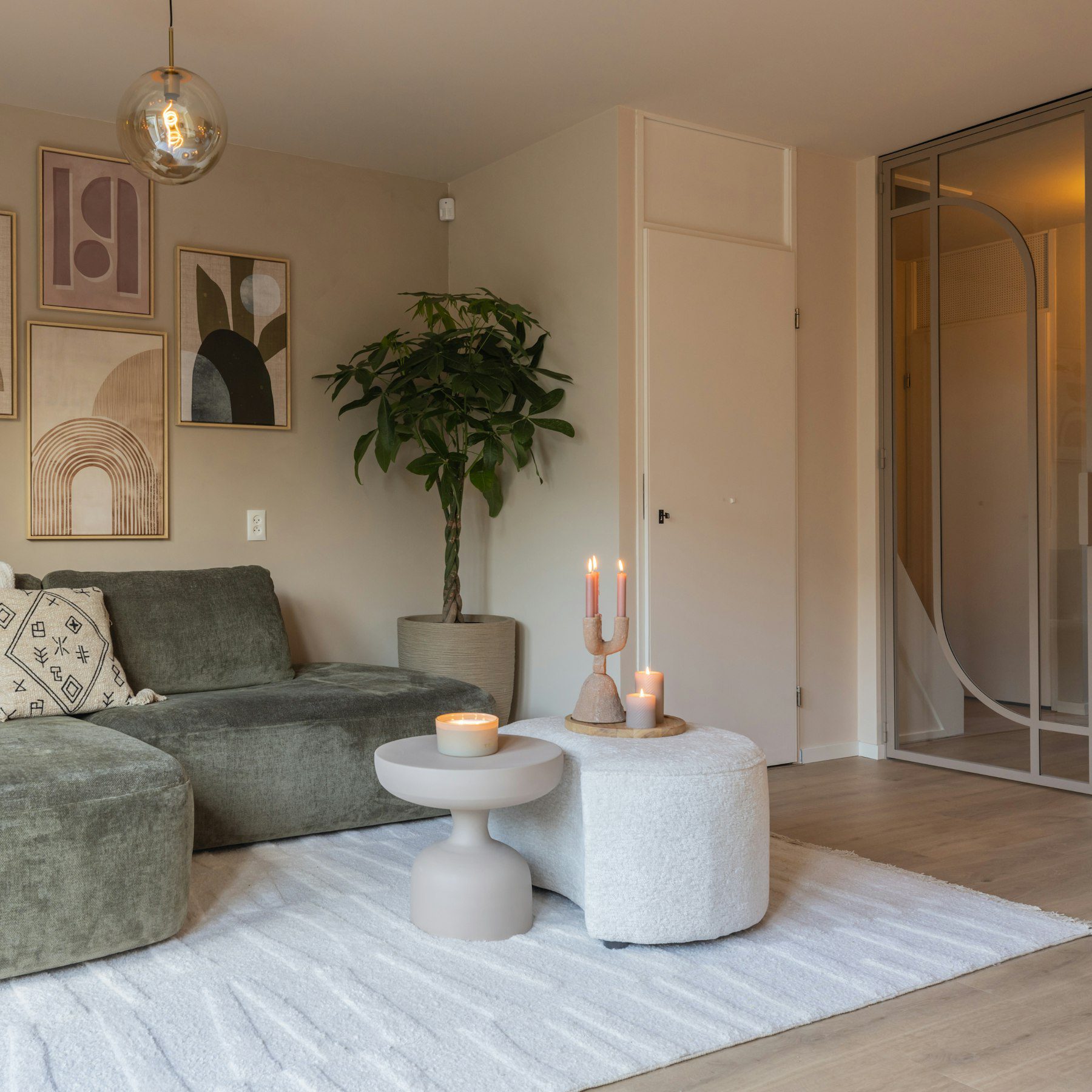 Tugevdatud südamikuga LVT vinüülparkett Floorify Plank Crémant F050