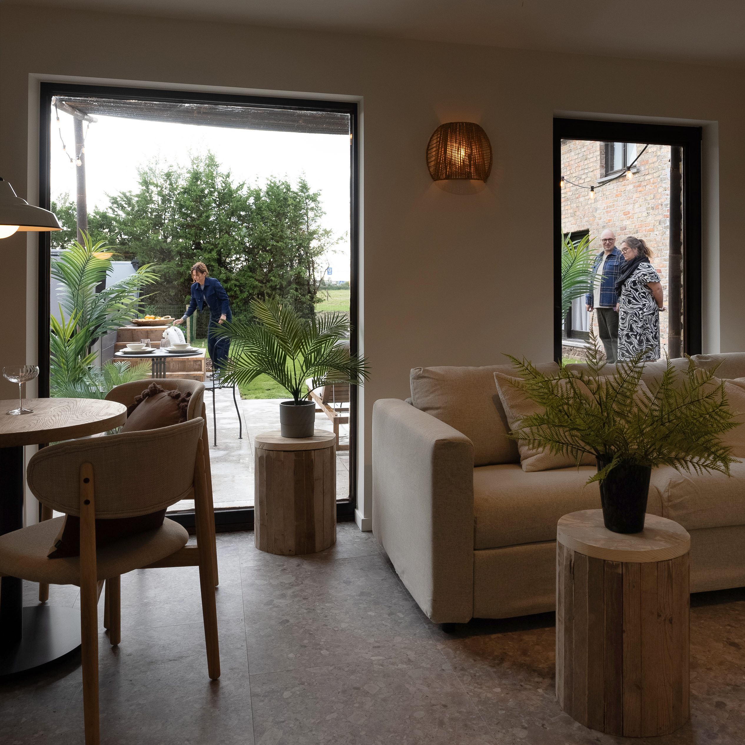 Tugevdatud südamikuga LVT vinüülplaat Floorify Large Tile Ceppo F027