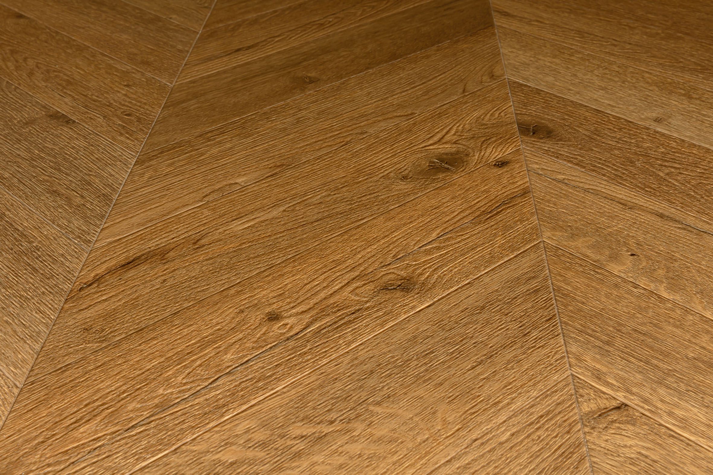 Tugevdatud südamikuga LVT vinüülparkett Floorify Chevron Oscar F733