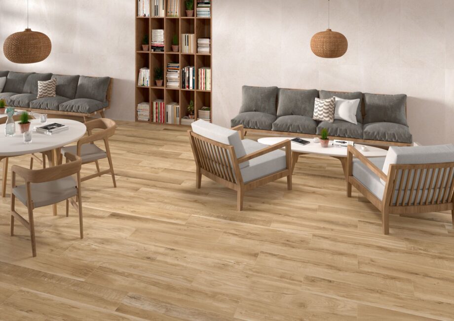 017.241.0036.09050-2 Puidumustriga libisemiskindel keraamiline põrandaplaat Tau Eternal Roble, 20x120 cm, 9 mm, tamm, R11, rektifitseeritud