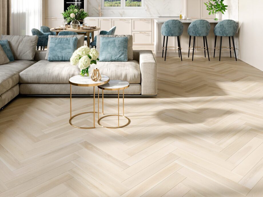 Ash Herringbone Flooring Esta Elegant Frost Ivory Pores 700 mm extra matt lacquered – close-up Ash Herringbone Flooring Esta Elegant Frost Ivory Pores 700 mm extra matt lacquered – 3