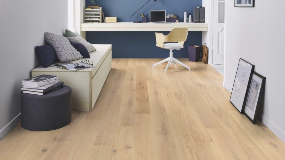 Parkett Tarkett, Grace, Tamm White Canvas (valge) Plank, 1-lip, 2 külge mikrofaa 5 Tammeparkett Tarkett Grace White Canvas Plank kodukontoris