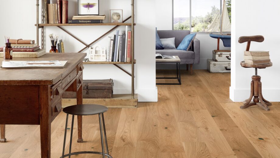 Tammeparkett Tarkett Grace Rustic Plank XT kodukontoris