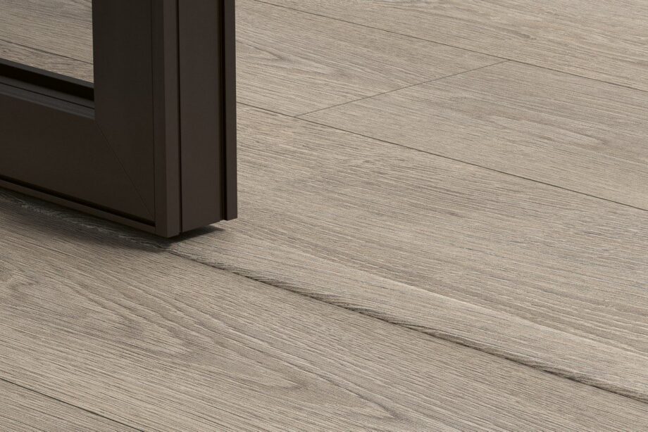 Incizo 5-in-1 transition profile Quick-Step Old Oak Light Grey for laminate, 13x48x2150 mm Incizo 5-in-1 transition profile Quick-Step Old Oak Light Grey for laminate, 13x48x2150 mm