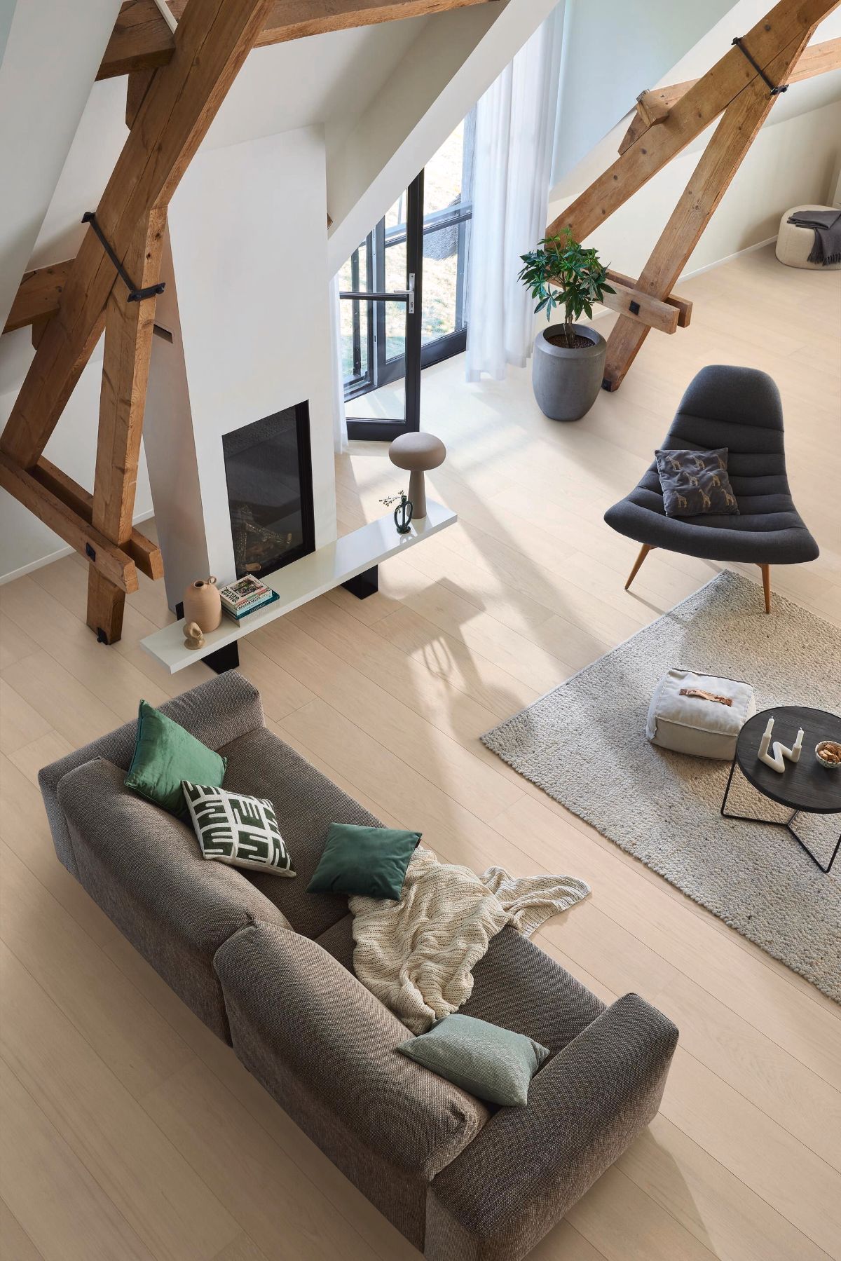 Oak parquet Meister, Lindura HD 400, Natural pearl white oak 20229, 1-strip, 2200 x 270 mm, brushed, ultra matt lacquered