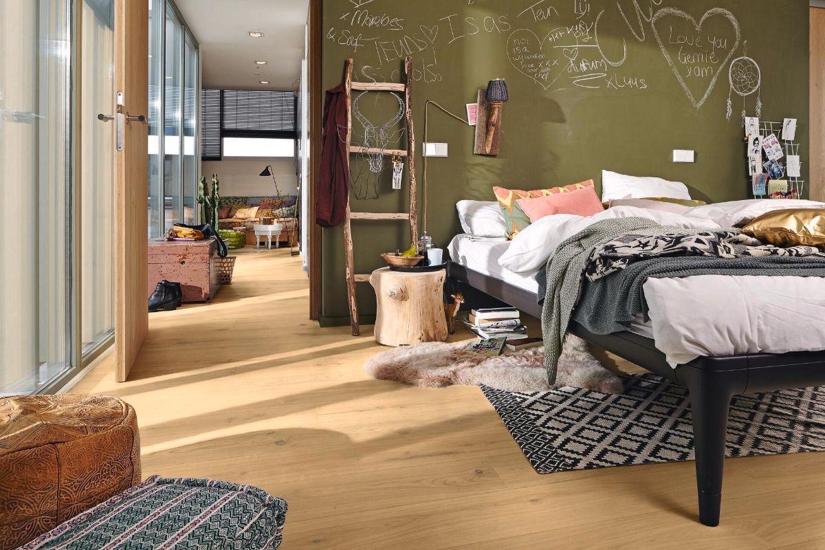 Oak parquet Meister, Longlife PD 400, Authentic lyed-look oak 09015, 1-strip, 2200 x 180 mm, brushed, ultra matt lacquered