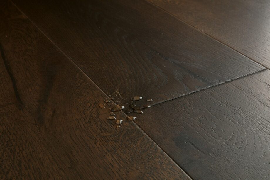 Naturaalparkett Quick-Step Cascada Tobacco Oak eriti matt lakk, veekindel 190mm Naturaalparkett Quick-Step Cascada Tobacco Oak eriti matt lakk, veekindel 190mm