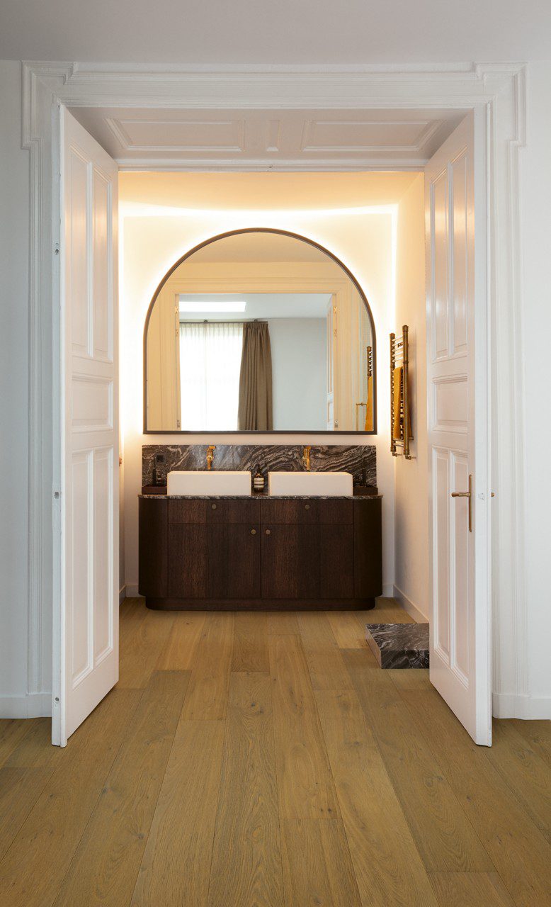 Naturaalparkett Quick-Step Cascada White Cappuccino Oak eriti matt lakk, veekindel 190mm