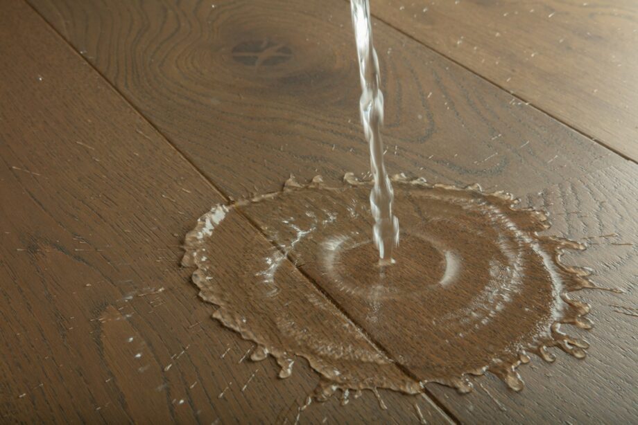 Parkett Quick-Step Cascada Brown Vintage Oak eriti matt lakk, veekindel 190mm Parkett Quick-Step Cascada Brown Vintage Oak eriti matt lakk, veekindel 190mm