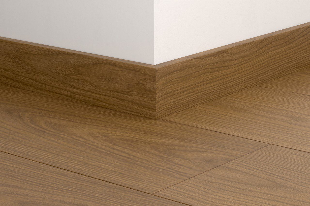 Skirting board Quick-Step Cocoa Oak for LVT vinyl flooring, waterproof, 12x58x2400 mm