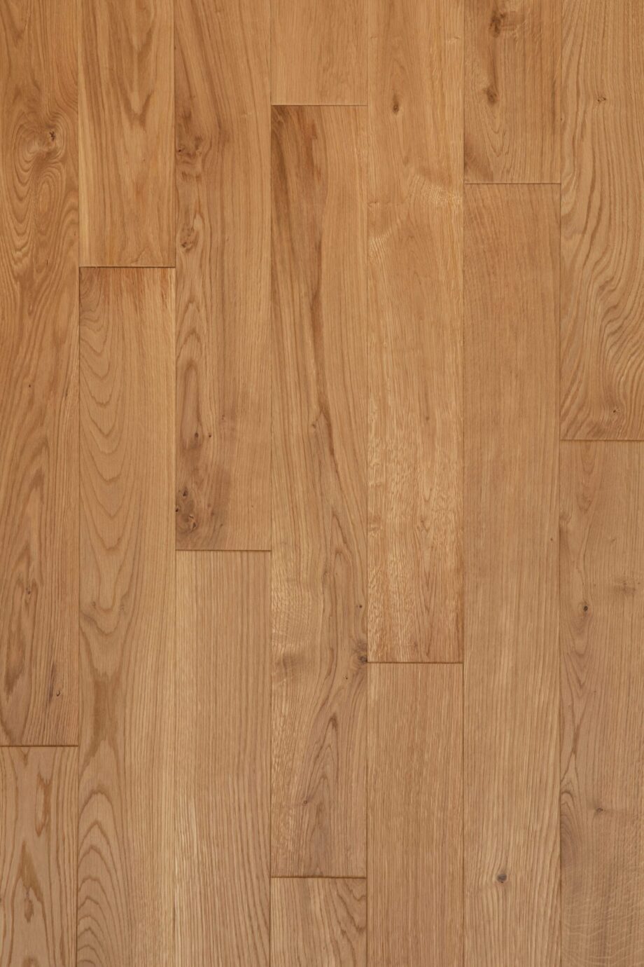Solid oak rustical floorboards, beveled 4 sides, sanded, unfinished Solid oak rustical floorboards, beveled 4 sides, sanded, unfinished