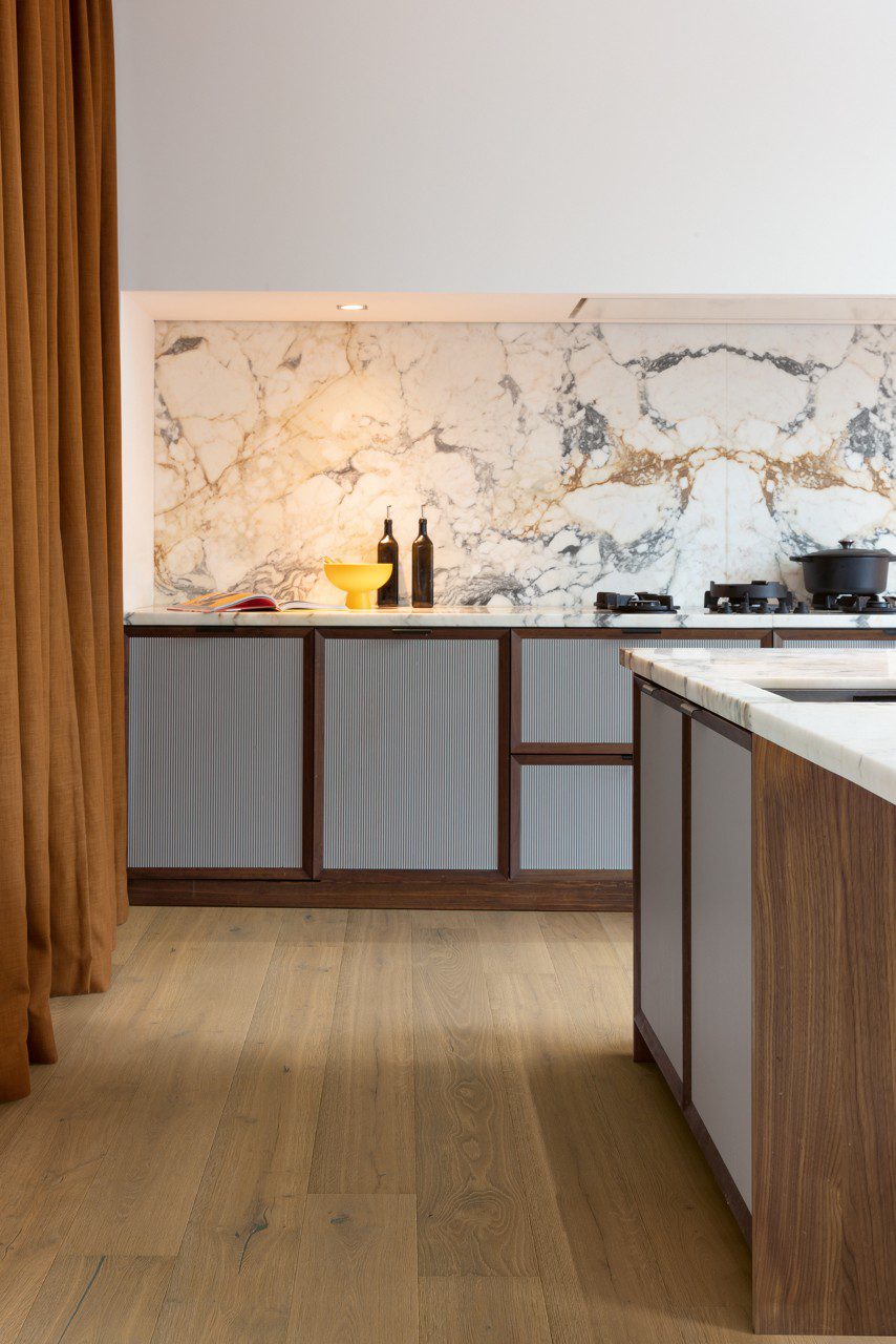 Tammeparkett Quick-Step Cascada Mustard Oak eriti matt lakk, veekindel 190mm