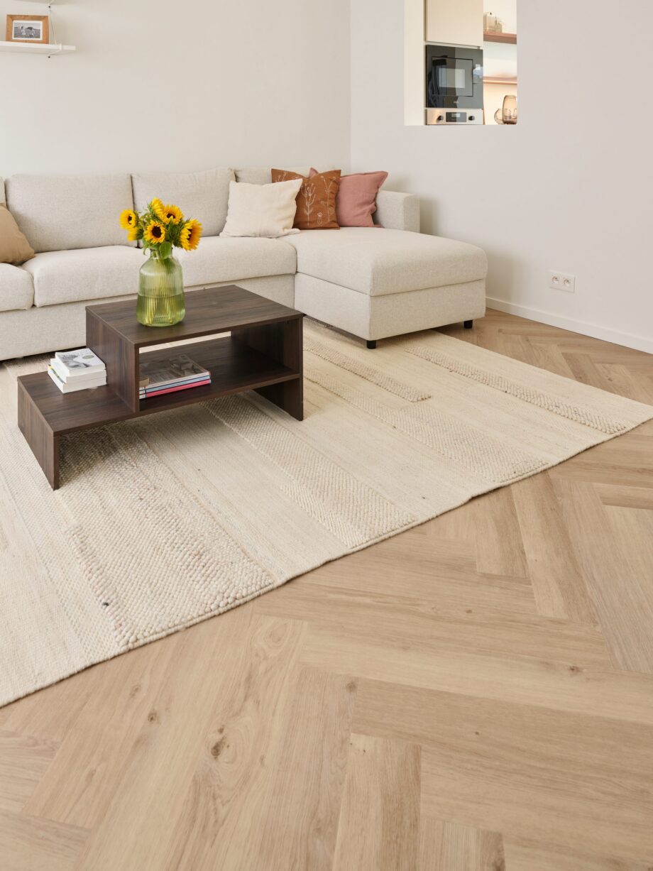 Rigid LVT Herringbone Vinyl Flooring Floorify Unagi F317 – 4