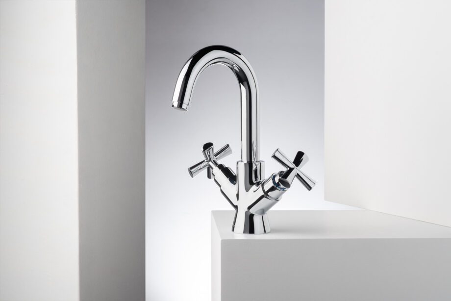 Basin mixer Emmevi Spirit New 31053 with pop-up waste – view 2 Basin mixer Emmevi Spirit New 31053 with pop-up waste – 2