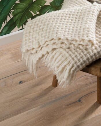 Wooden floor Bauwerk Casapark Handcrafted Oak 56 Farina deep brushed oil waxed 181mm