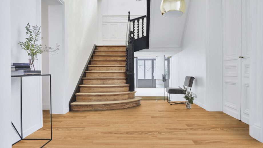 Parquet Tarkett, Viva, Oak, 1-strip, 4 sides bevelled, brushed, Proteco Natura mat lacquer