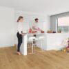 4366_8555_Vinyylilattia-LVT-QUICKSTEP-Balance-Click-Tammi-Cottage-natur-viistetty-2