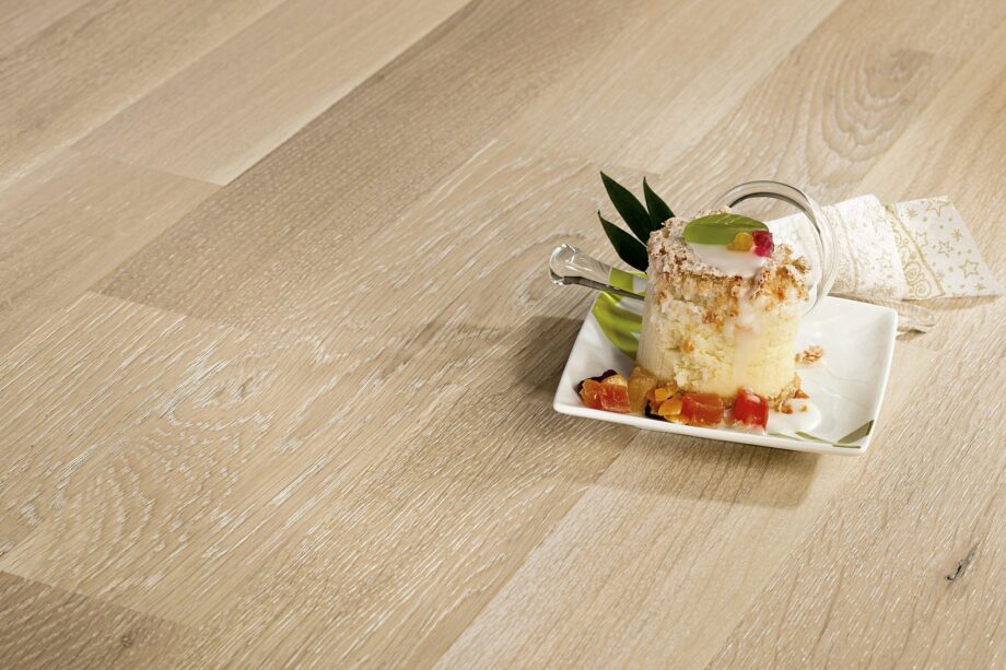 Parquet Oak, Molti Cheesecake, 3-strip, brushed, stained, matt lacquer – 5