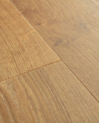 4838_10608_vinuulparkett-spc-quick-step-autumn-oak-honey-alpha-medium-planks-faasitud