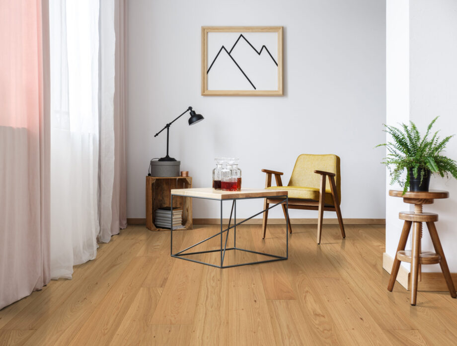 Parquet Oak Sel 4 sides beveled, brushed, matt lacquered