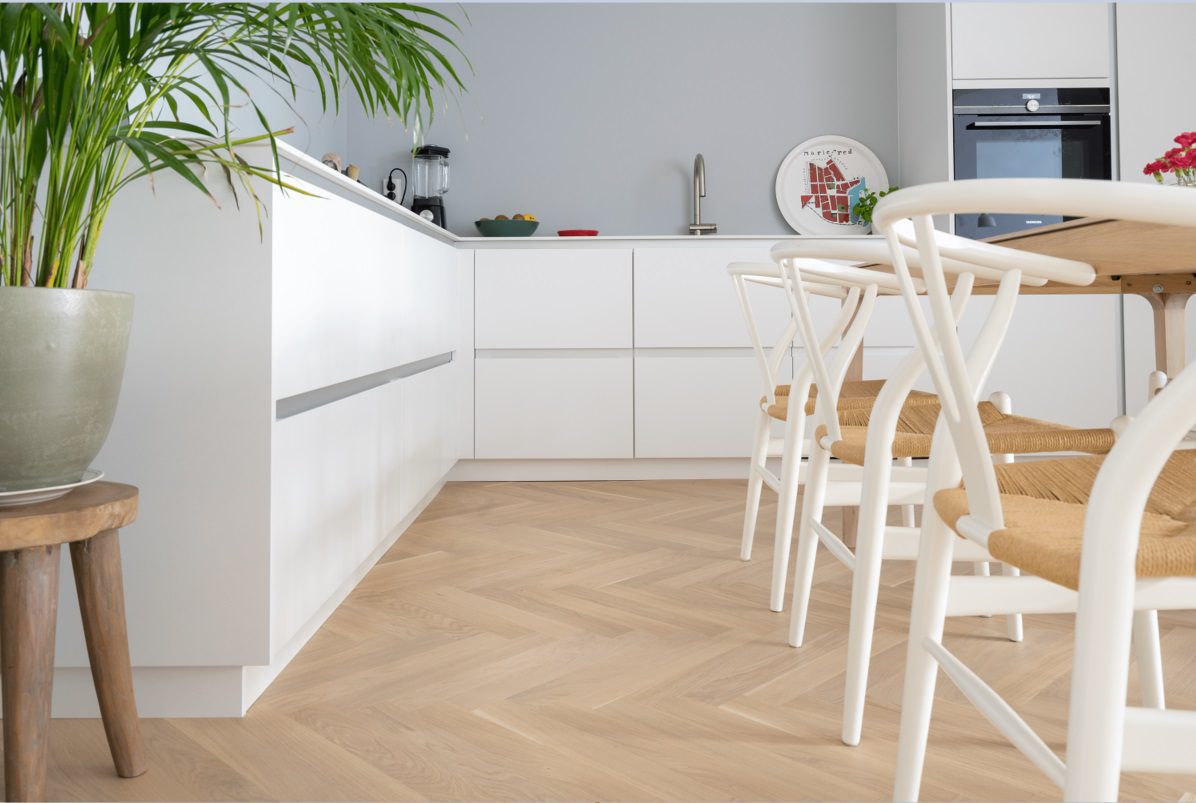 Herringbone parquet Monopark Oak Crema 45 B-Protect® – 3