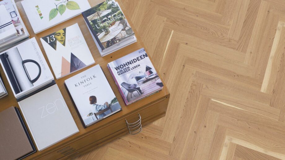 Herringbone flooring Monopark Oak Rustic 45 matt lacquered – 5