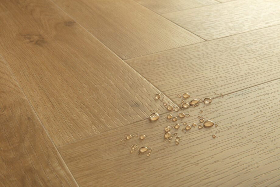 LVT herringbone flooring Quick-Step Pristine Ocean Bliss Warm Honey – 2