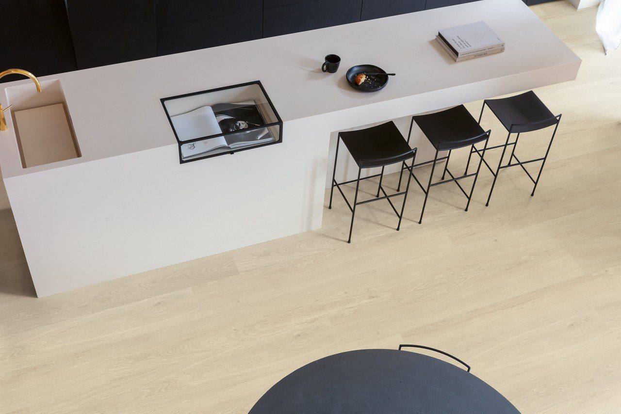 Vinyl flooring Quick-Step Bloom Sea Breeze Oak Beige – 12