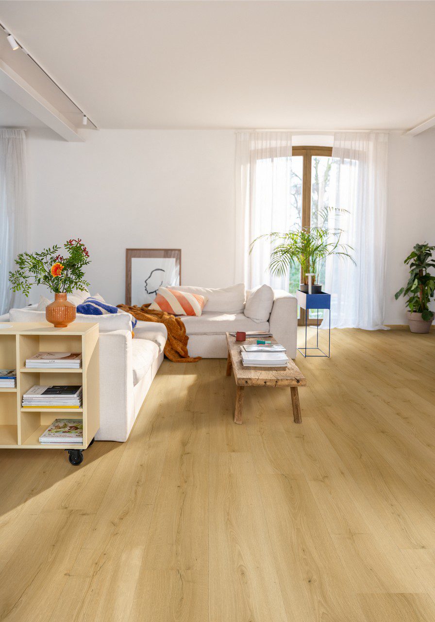 LVT flooring Quick-Step Bloom Brushed Oak Honey – 10