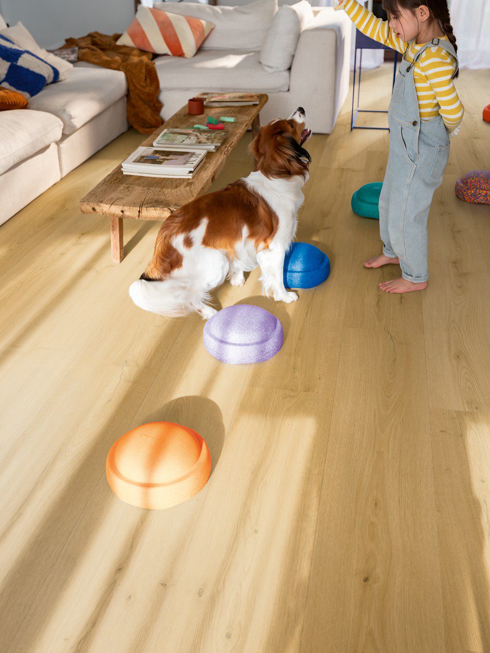 LVT flooring Quick-Step Bloom Brushed Oak Honey – 14