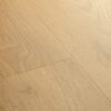vinuulparkett-quick-step-bloom-elegant-oak-natural Vinüülparkett Quick-Step Bloom Elegant Oak Natural. Naturaalne tamme toon ja disainilt rustikaalne tamme põrandalaud.